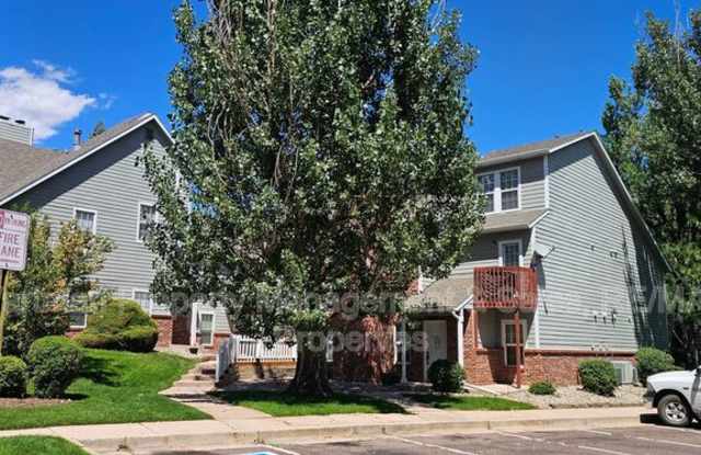 2039 Palm Dr - 2039 Palm Drive, Colorado Springs, CO 80918