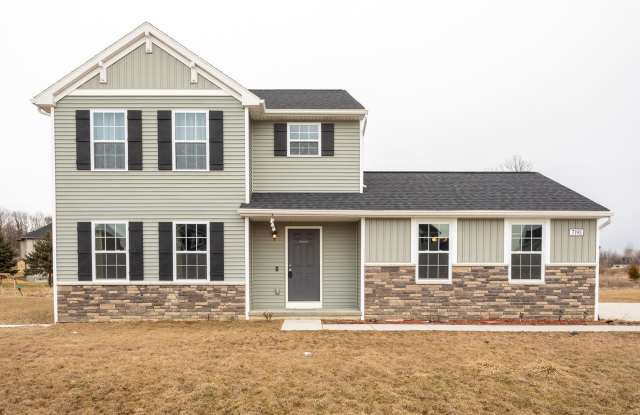 COMING SOON! Spacious 4-Bed Grand Blanc Home with Modern Comfort photos photos