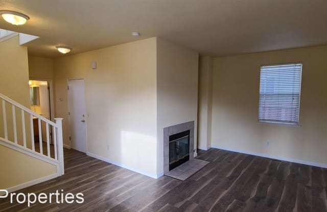 3270 Newton Street - 3270 Newton St, Sonoma County, CA 95407