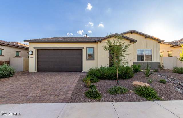 15916 S 177TH Drive photos photos