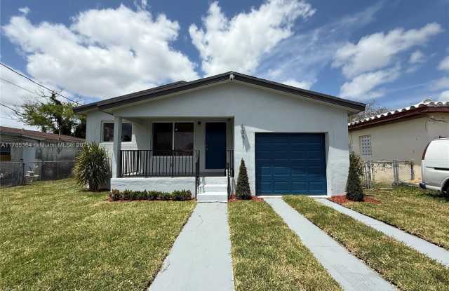 1391 NW 72nd St photos photos