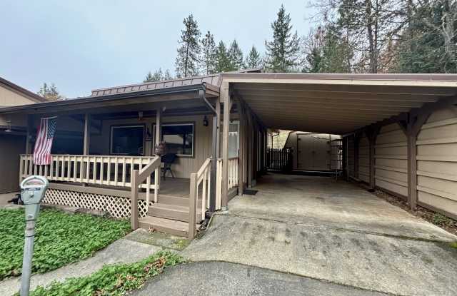 5287 Rogue River Hwy photos photos