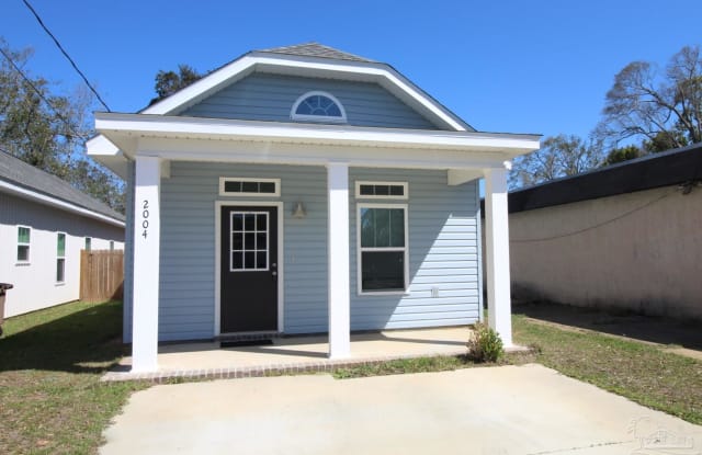 2004 W Government St - 2004 W Government St, Pensacola, FL 32502