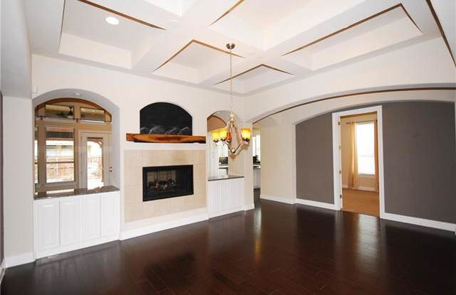 2805 Mcgregor Drive Gallery 2
