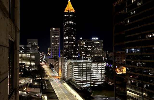 400 NW W Peachtree Street photos photos