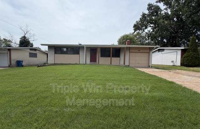 10319 Varnum Dr photos photos