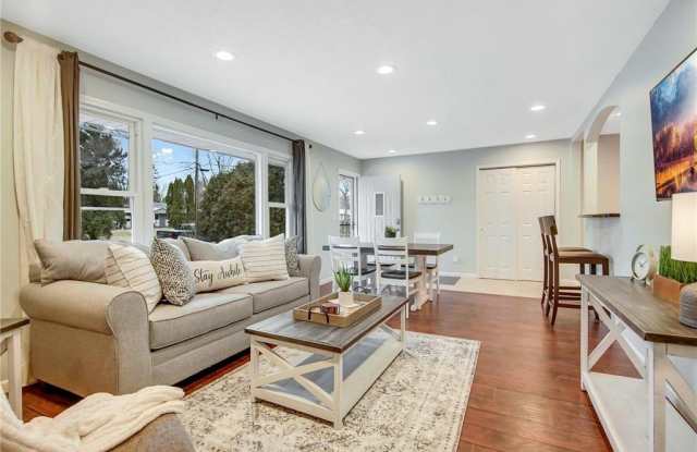 17520 11th Avenue N - 17520 11th Avenue North, Plymouth, MN 55447 17520 11th Avenue N - 17520 11th Avenue North, Plymouth, MN 55447