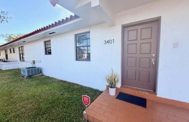 3401 SW 23rd St photos photos