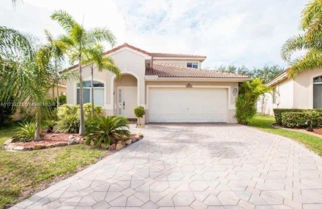 5053 Woodfield Way photos photos