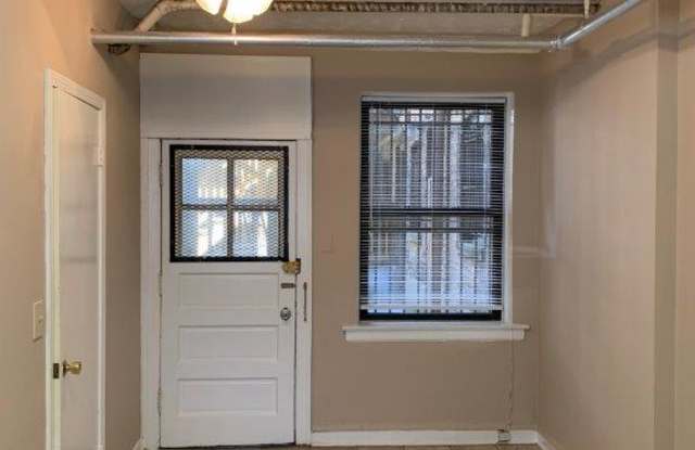 5604 W. Wellington #G Gallery 3