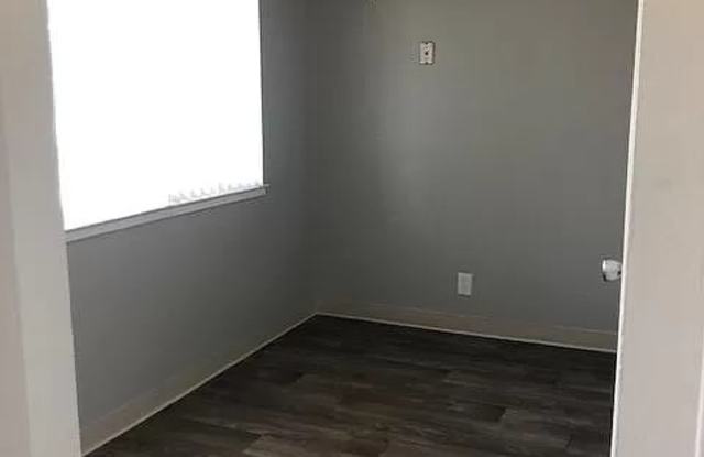 260 N Capitol Ave photos photos 260 N Capitol Ave photos photos