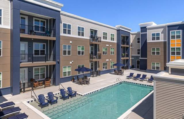 Viva Bene At St. Peters - 55+ Apartment Homes photos photos