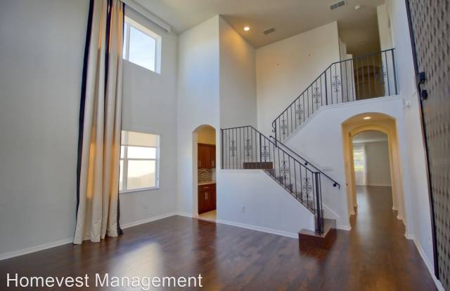 4486 Blue Major Drive Gallery 4