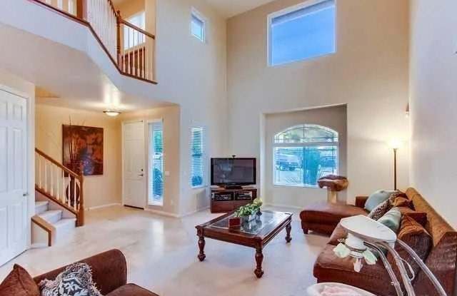 657 Oakwood Creek Place Gallery 3