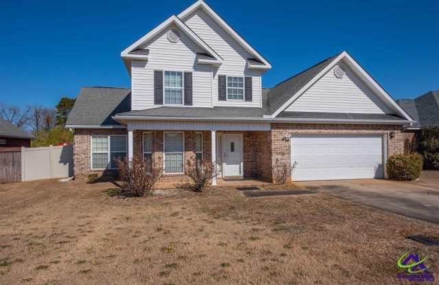 122 Emberly Lane - 122 Emberly Lane, Warner Robins, GA 31088