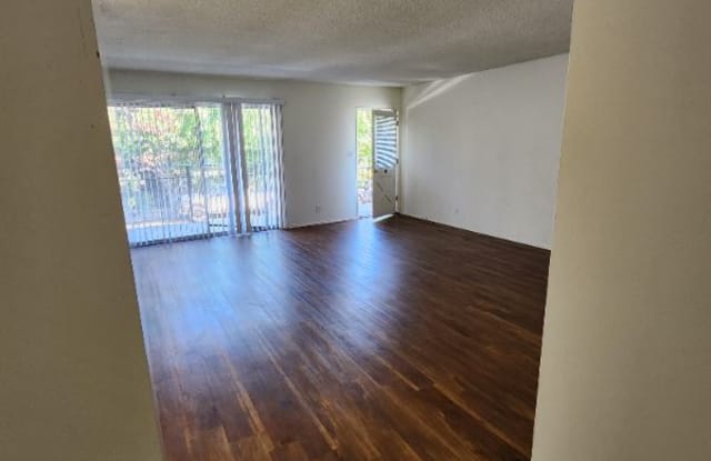 11661 Texas Ave 2 - 11661 Texas Avenue, Los Angeles, CA 90025