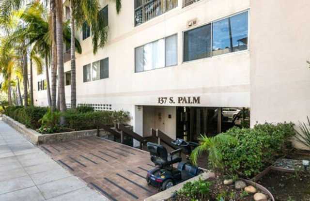 137 S Palm Dr - 137 South Palm Drive, Beverly Hills, CA 90212