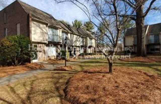 Brookglen Apartments | 1449 Brookwood Drive Apt C - 1449 Brookwood Drive, Winston-Salem, NC 27106