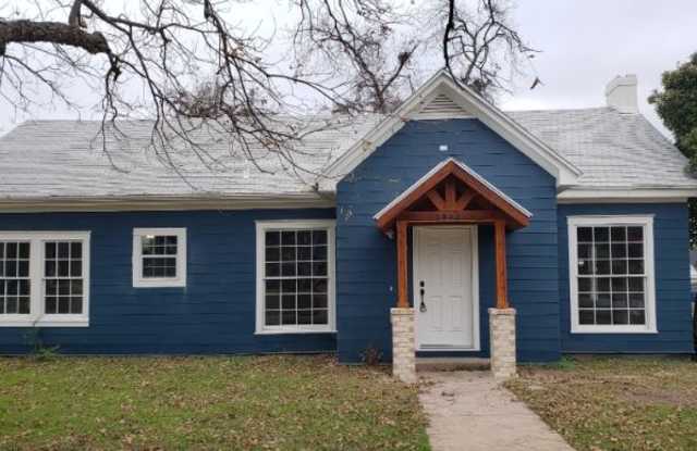 2001 Colcord Ave - 2001 Colcord Avenue, Waco, TX 76707