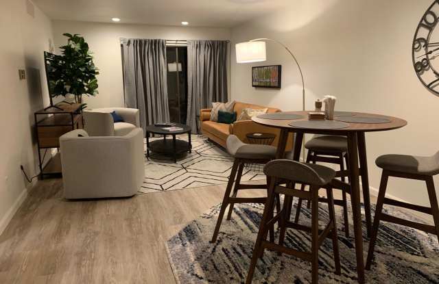 2 Bedroom 1 Bath - Blocks from Pearl Street and Downtown photos photos