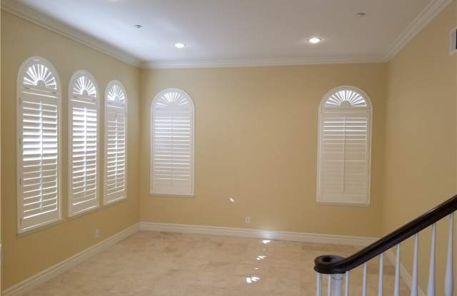799 Charleston Drive Gallery 3