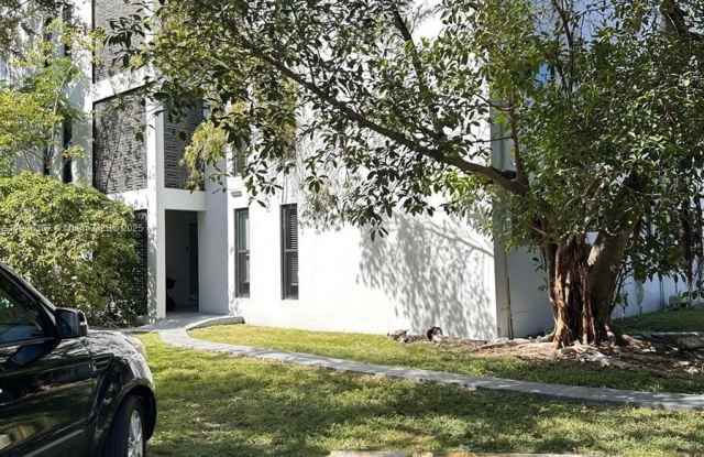 5991 SW 76th photos photos