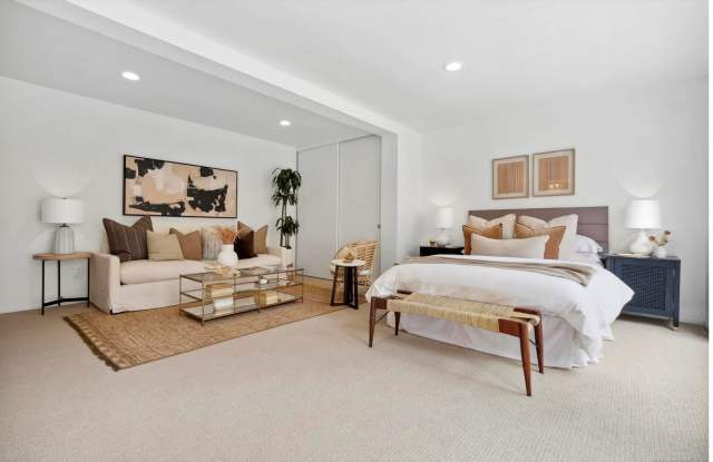 Furnished La Jolla Studio – Across the Street from Beach Access! photos photos