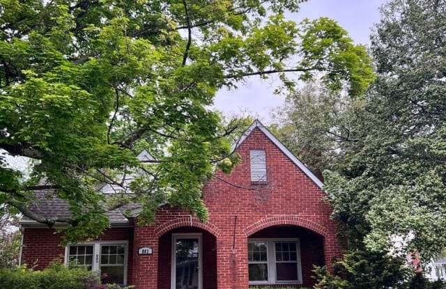 803 Mountain View Avenue - 803 Mountain View Avenue, Maryville, TN 37803