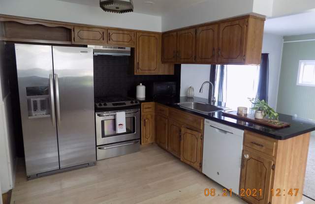 2819 Teasdale Dr Gallery 2