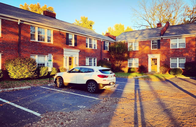 4323 Southern Parkway - 4323 Southern Parkway, Louisville, KY 40214