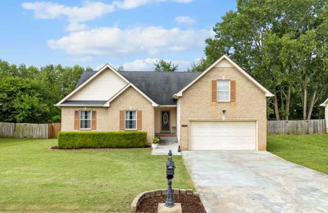 Beautiful Clarksville Home - Great Location! photos photos