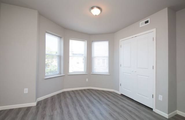 Beautiful 2 Bedroom House for Rent - Coming Soon Gallery 4