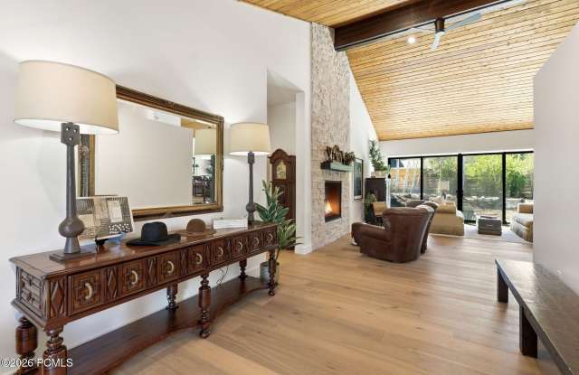 1503 Willow Loop Gallery 2