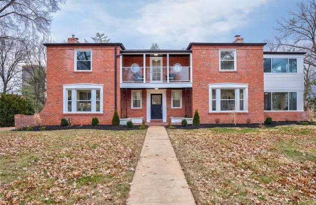 52 Berkshire Drive - 52 Berkshire Drive, Richmond Heights, MO 63117
