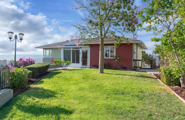 Charming 2 Bedroom / 2 Bathroom Home w/ Bonus Suite in Normal Heights! - 5066 Litchfield Road, San Diego, CA 92116