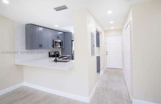9431 Boca Cove Cir Gallery 2