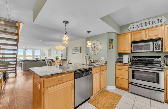Coastal Living in the Heart of Folly Beach photos photos