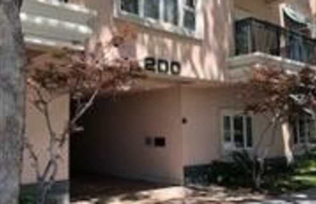 Sheridan Plaza - 200 Sheridan Avenue, Palo Alto, CA 94306