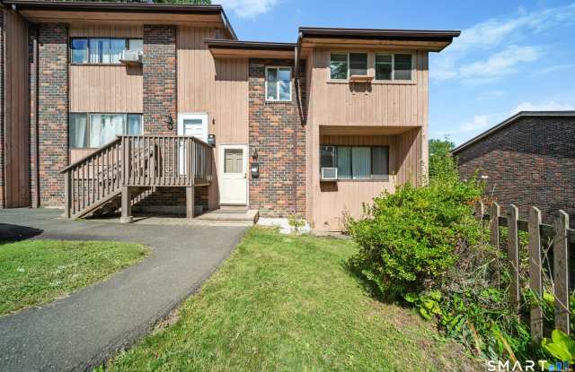 232 Oakville Avenue Gallery 2