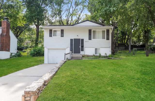 18613 Shoshone Drive photos photos 18613 Shoshone Drive photos photos