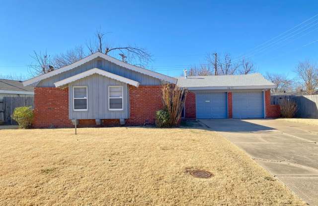 Rare 4 Bed, 2.5 Bath Home in Del City Gallery 1