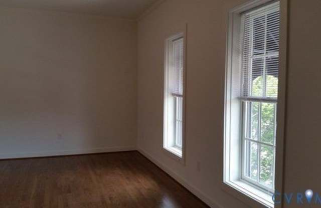 3027 W Cary Street Gallery 3