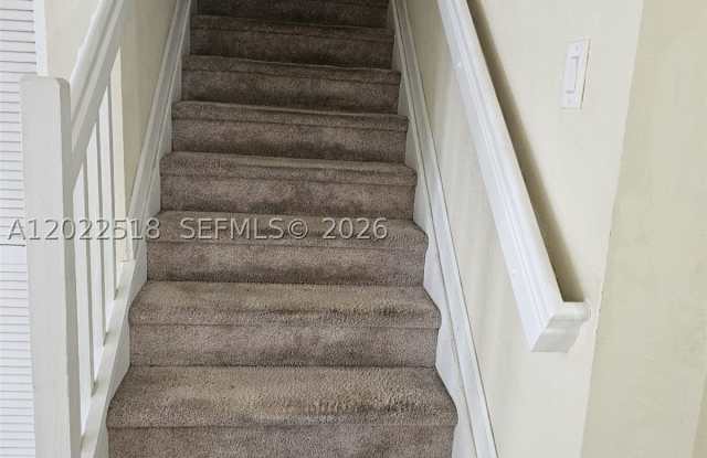 9530 SW 171st Ct Gallery 4