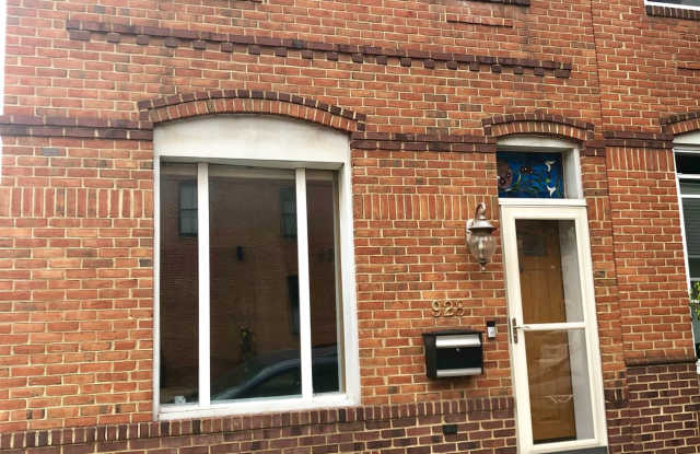 928 S Highland Ave - 928 South Highland Avenue, Baltimore, MD 21224