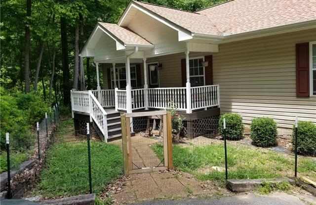 166 Mount Royal Drive - 166 Mount Royal Drive, Royal Pines, NC 28704