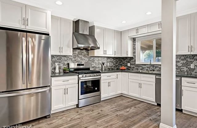 10645 Hatteras Street - 10645 W Hatteras St, Los Angeles, CA 91601
