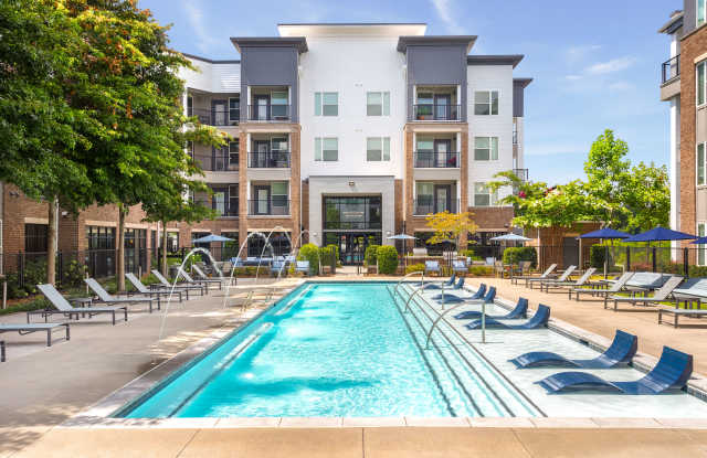 1760 Apartments photos photos