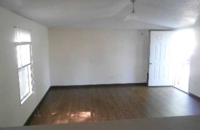 24898 Lakewood Drive Gallery 1