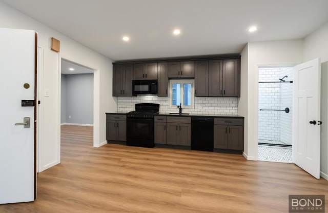 682 Onderdonk Avenue photos photos