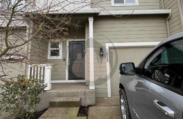Great South Salem Townhouse- Move in Ready photos photos
